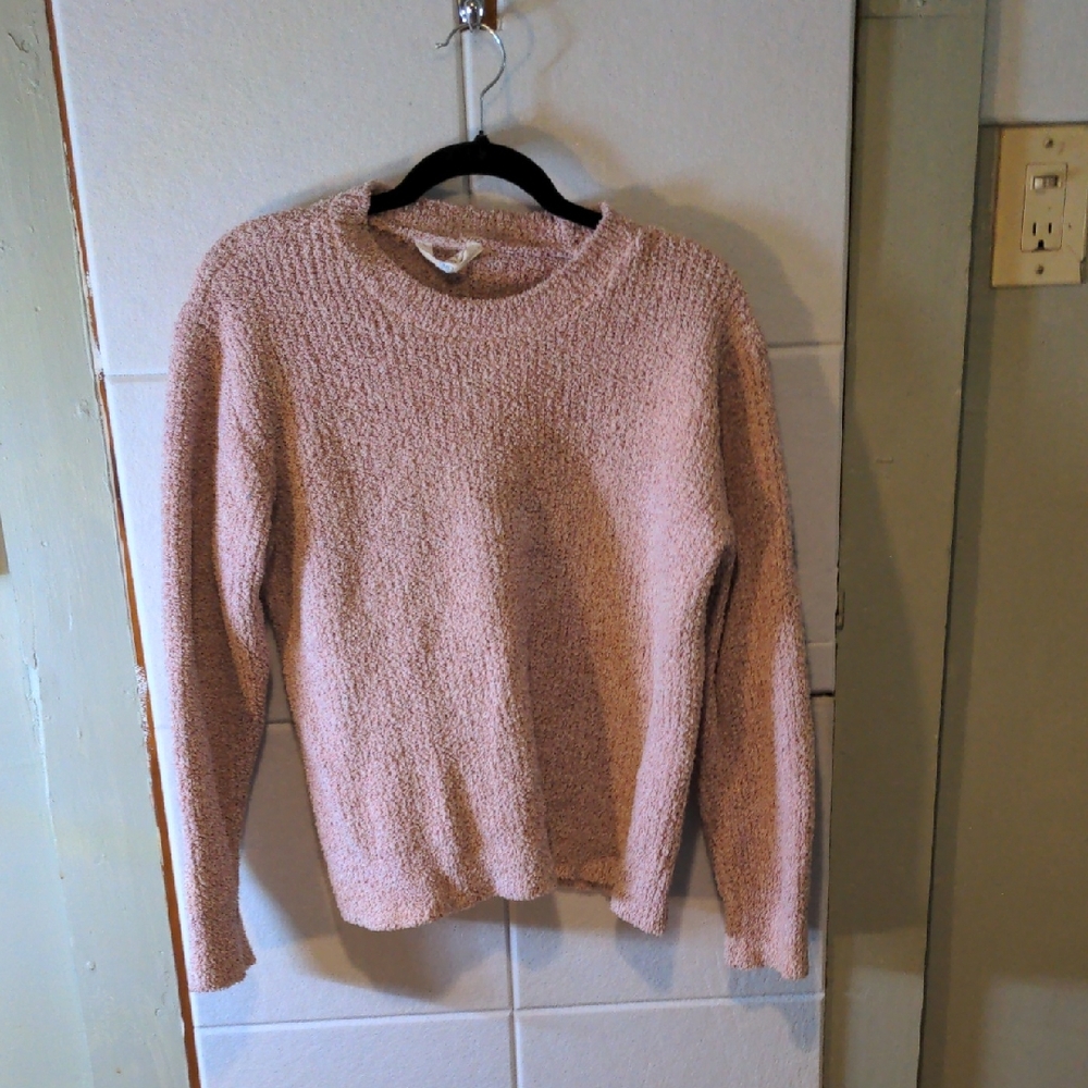 Time and Tru Soft Pink Crew Neck Sweater